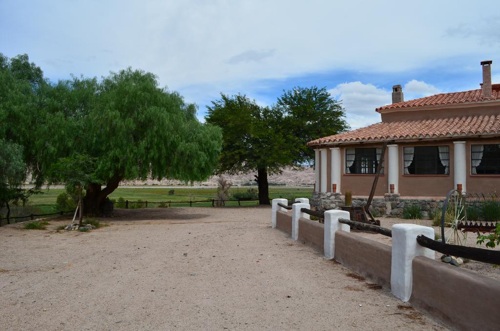 Finca El Carmen Pension Angastaco Buitenkant foto